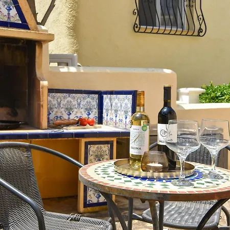 Casa Helena Villa