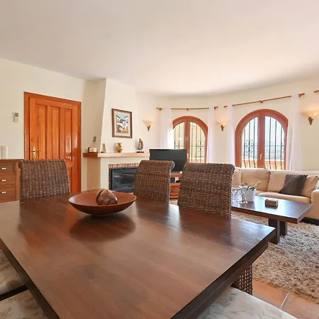 Casa Helena Villa *