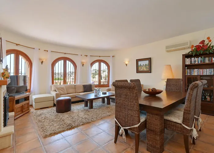 Casa Helena Villa